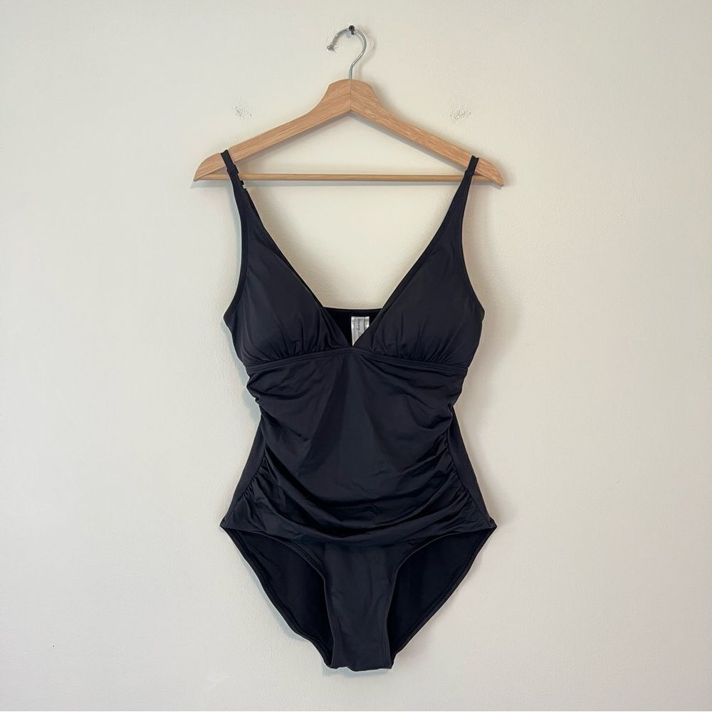 Tommy Bahama One Piece Black Swimsuit Size 10 V Neck Ruched - Picture 2 of 8